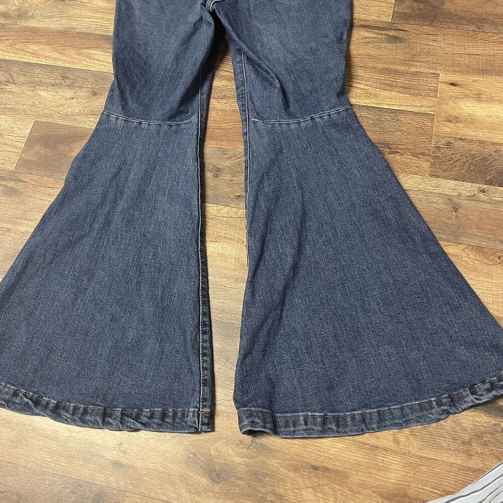 Wrangler Retro Womens Jeans Size 29 High Rise Trumpet Flare Bailey Blue Rodeo - Picture 8 of 9